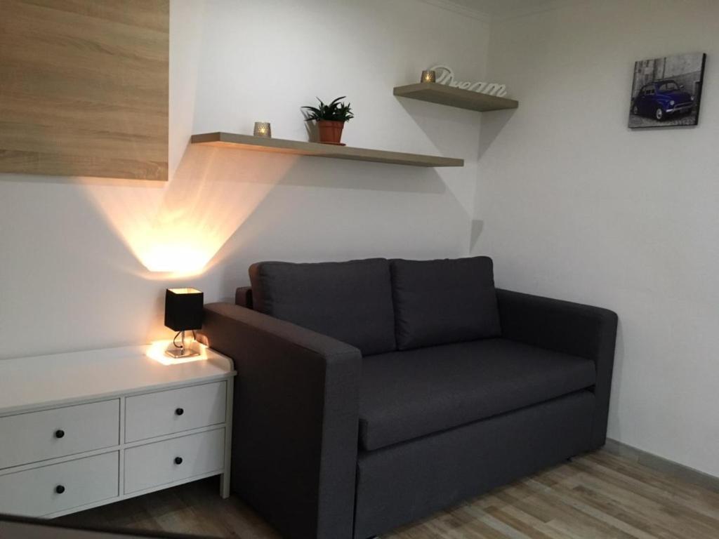 Rabbit Apartman Mosonmagyaróvár Exteriör bild